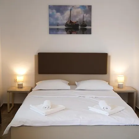 Casa Viviana בית הארחה 3*