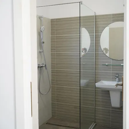 Konukevi Casa Viviana Vama Veche