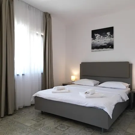 Casa Viviana Konukevi 3*