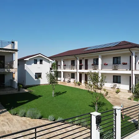 Casa Viviana Vama Veche