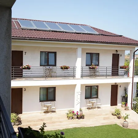 Casa Viviana 3*